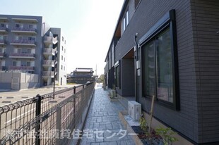 二里ケ浜駅 徒歩11分 1階の物件外観写真